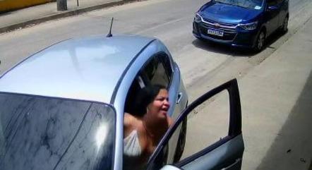Mulher mata vizinho com injeção e rouba cerca de R$ 100 mil em bens