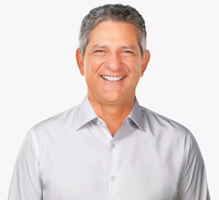 Ipec: Rogério Carvalho lidera rejeição para governador de Sergipe